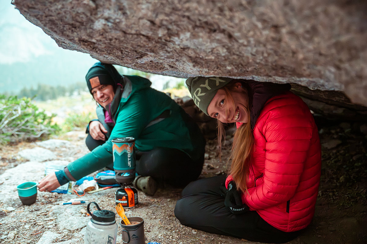 Outdoor Research Transcendent Hoodie (hiding out under boulder)
