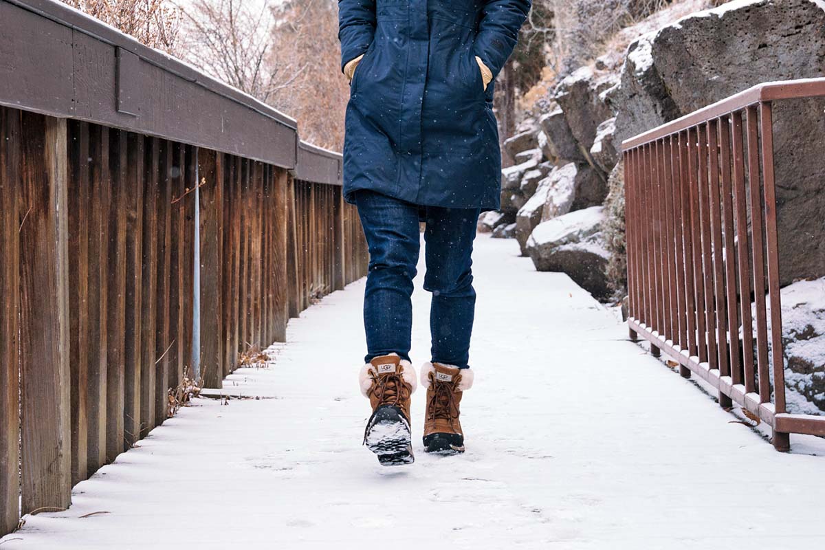UGG Adirondack III (walking 2)